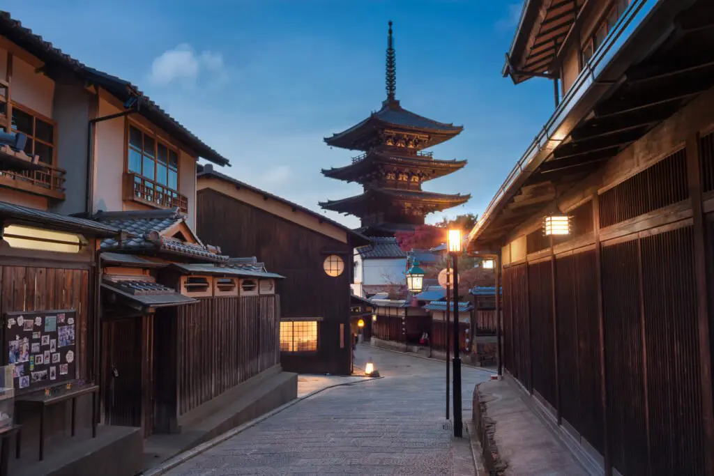 zen-buddhist-hokan in Kyoto